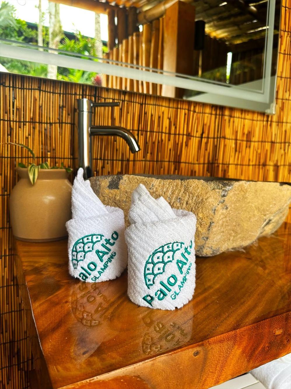 Palo Alto Glamping Hotel Quesada  Ruang foto