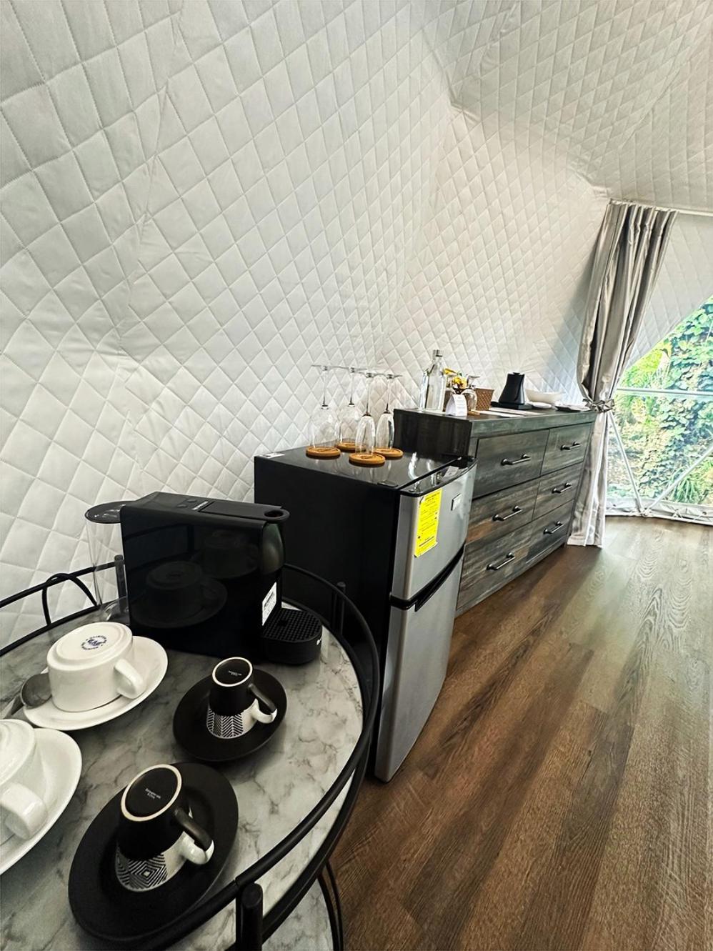 Palo Alto Glamping Hotel Quesada  Ruang foto